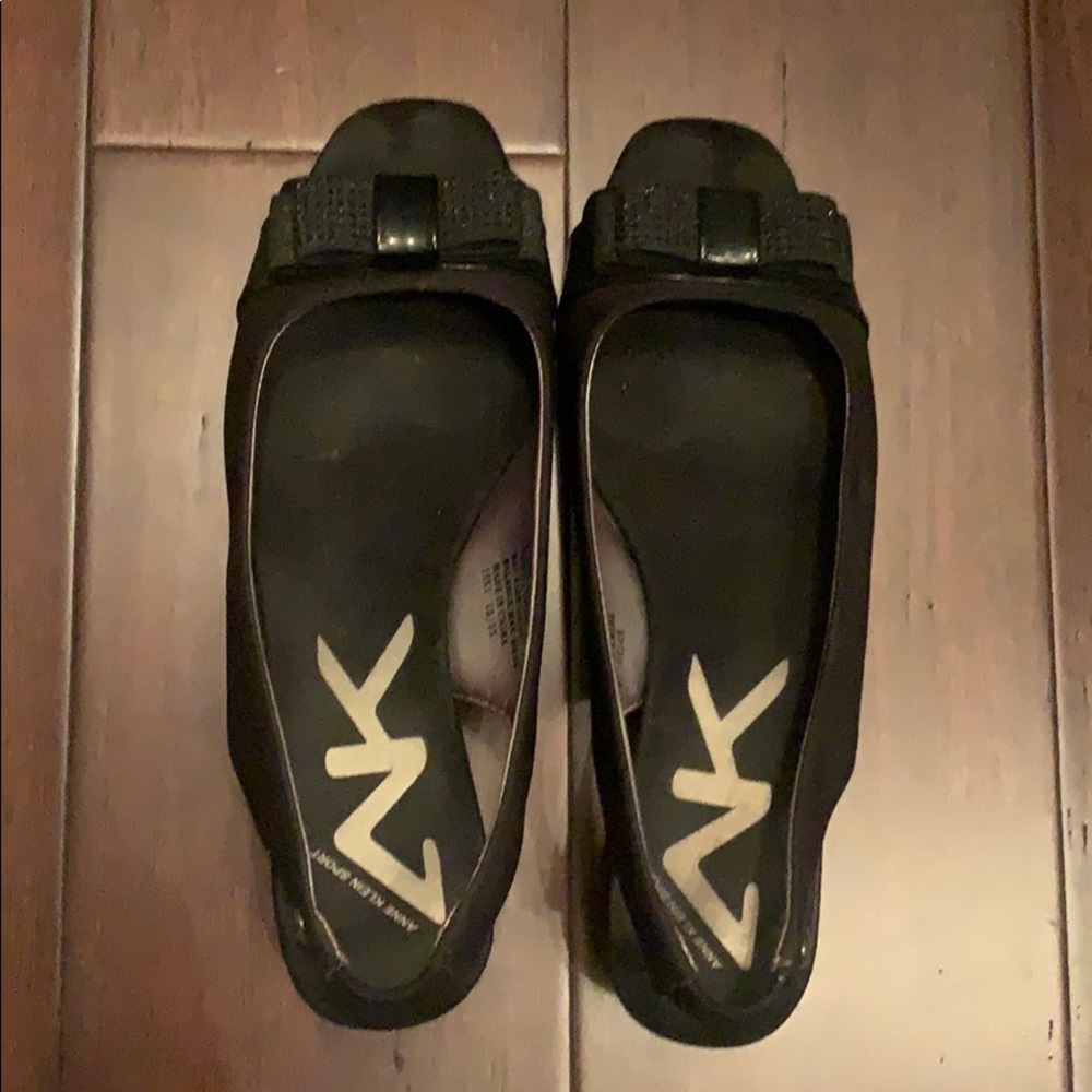 Anne Klein sport sandals black size 6.5